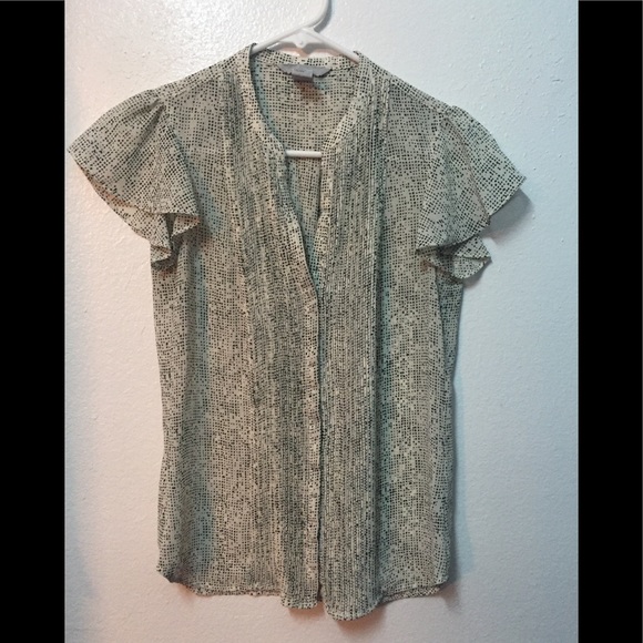 H&M button up V neck blouse - Picture 1 of 3